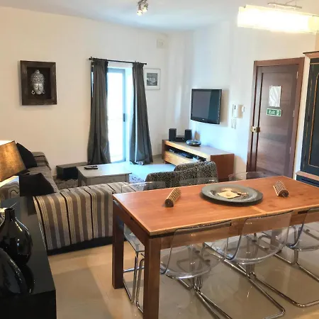 Luxurious In Διαμέρισμα